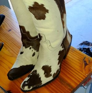 Cowboy boots for women DP beautiful like new